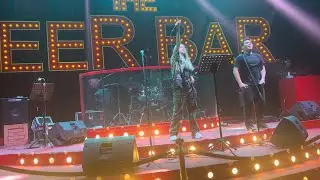 အိမ်ပြန်ချိန် ( Live at BEER BAR ) 🏡