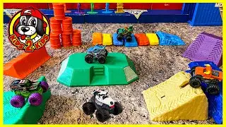Monster Jam MINI MYSTERY Toy Trucks DIY Arena & FREESTYLE SHOW (ft Dragon, Megalodon & El Toro Loco)