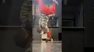 Reversing Time #breaking #bboy #marko #reverse #1990 #galaxy #powermoves #tricks