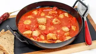 Low Carb CURRYWURST-SUPPE - partytaugliches schnelles Feierabendgericht zum L&ouml;ffeln