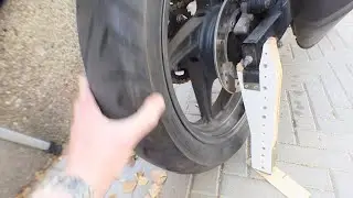 D.I.Y Motorcycle Rear Wheel Stand For Chain Oil Maintenance | CBR250R 2013