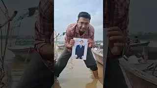 Stuart Hozzac rom Halifax, Canada getting digital snan (virtual dip) in holy waters in Prayagraj.
