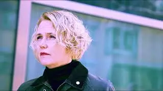 Anna-Karin Hatt f&ouml;resl&aring;s som ny partiledare f&ouml;r centerpartiet. #svt