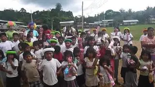 NI&Ntilde;OS NACIONALIDAD CHACHIS. NI&Ntilde;OS DE COMUNIDAD CHACHIS. NI&Ntilde;OS IND&Iacute;GENAS CHACHIS.
