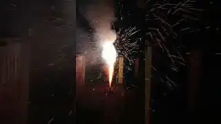 RAW VIDEO NEW YEAR'S EVE SALUBONG 2026 FOUNTAIN EDTION! #firecrackers #fireworks #salubong2026
