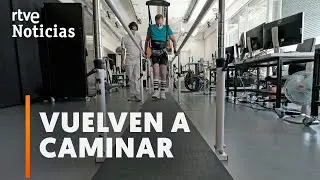 3 personas PARAPLÉJICAS logran ANDAR con un IMPLANTE 'INTELIGENTE' de estimulación nerviosa | RTVE