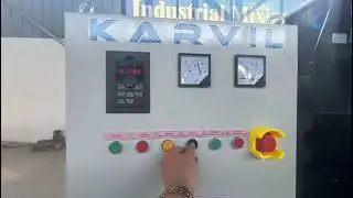 2000L Horizontal Ribbon Blender with Screw Feeder | Cocoa & Matcha Powder Mixing &ndash; Karvil Machinery