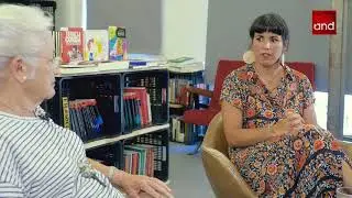 Teresa Rodríguez conversa con su madre sobre feminismo e igualdad