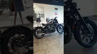 New Jawa 42 Bobber Black Mirror🔥😍 #shorts #viral