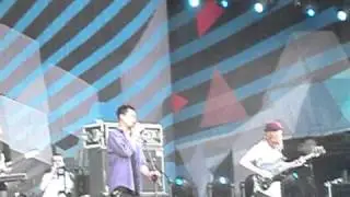 Temper Trap - Sweet Disposition live! @ Mtv Galicia 05/08/10