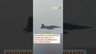 V&iacute;deo raro mostra avi&atilde;o sendo interceptado por ca&ccedil;a da FAB #shorts