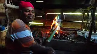Bezoek de Alifuren in Seram Molukken Indonesi&euml;