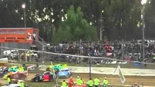 Big Crash in NZ Super saloons 2013