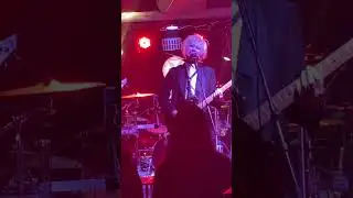 Madmans Esprit - I&rsquo;m horrified by the thoughts of losing you live