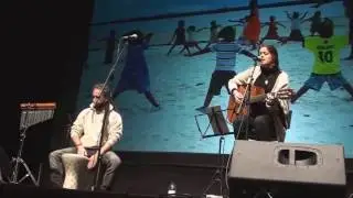 Emma Youth canta Present,now