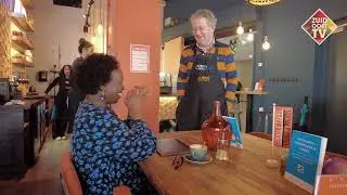 Hemelsbreed Caf&eacute;