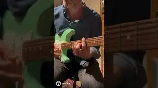 Try this more advanced blues shuffle lick! 🎸🎶 #guitarlesson #blueslicks #blues #guitar