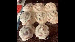 THE ASK RIA SHOW - ASKRIA Cinnamon Rolls   Show 6 20 21