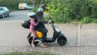 Vespa Piaggio 1 Active #vespa #piaggio #125cc #escooter @bridgemotorcycles8557 @vespa