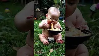 Fun Bot feeding hungry baby🍼🍼🍼