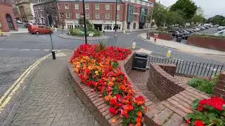 Robin Hood Bay/ Бухта Робин Гуда в  Северном Йоршире  Набережная Скарборо