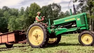 Putting Old Iron Back to Work {Manure Spreading with a John Deere B}