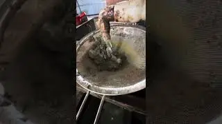Gravity separation tech: enrich gold in one precise shake!