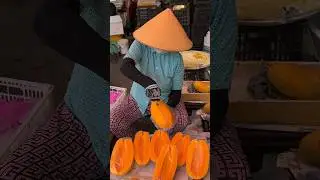 Only $0.8! Tropical Fruit Papaya - Fruit Cutting Skills - Vietnamese Street Food