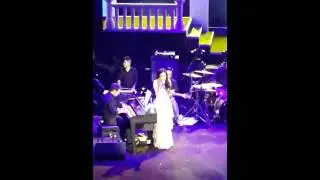 Hai ch&uacute;ng ta - Thu Phương Live