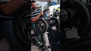اصلاح كراسي كهربائي متحرك 1106 من نوع DAYANG MEDICINAPLAST 