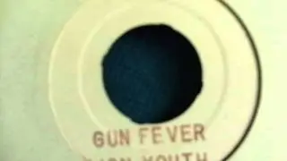 Lion Youth - Gun fever