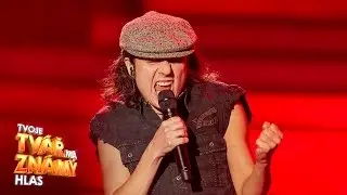 Martha Issová jako AC/DC - 