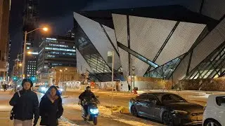 Toronto's Downtown Core: A Stroll from Spadina to Bloor-Yonge