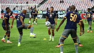 KAIZER CHIEFS AT  RISK OF LOSING STAR PLAYERS FOR NOTHING 