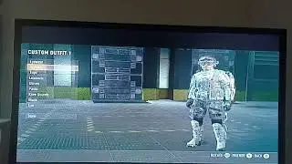 COD AW All Elite Weapons & Cool Outfits