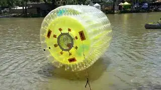 Scout O Rama Alex and Quinn in Bubble Wheel