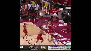 Between the legs dunk IN GAME 🤯