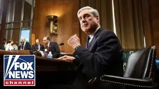 Judge questions Mueller decision to prosecute Manafort