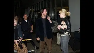 2003 Keanu Reeves / Out and About