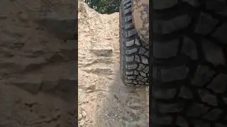 SO KNOBBY! 37x12.50R17 Cooper STT PROs for the W