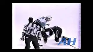 NHL Mar. 20, 1994 Jeff Odgers,SJ v Warren Rychel,LA San Jose Sharks Los Angeles Kings