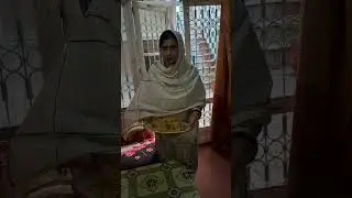 visually impaired laidy bringing food ❤️ #shorts #shorts #cooking