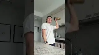 That pre-workout really gets me going😤
