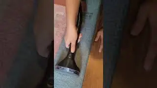 Aspirateur de fou pour canap&eacute;s et tapis, l'eau &agrave; la fin 😭😱😱
