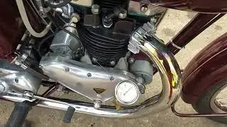 1954 Triumph 5T fitted with a Morgo oil pump
