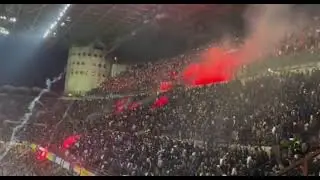 Adeptos do Benfica atiram tochas aos adeptos do Inter