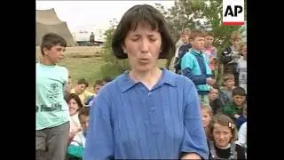MACEDONIA: SCHOOL SET UP FOR REFUGEE CHILDREN