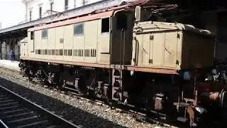 Manovra, aggancio e partenza E626 con treno storico