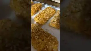 Homemade Mozzarella Sticks #cooking #budgetmeals #food #budgetfriendlyeats #homemade #dinnerideas