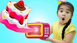 Suri Pretend Play w/ Squishy Food Ice Cream & Birthday Cake Toys